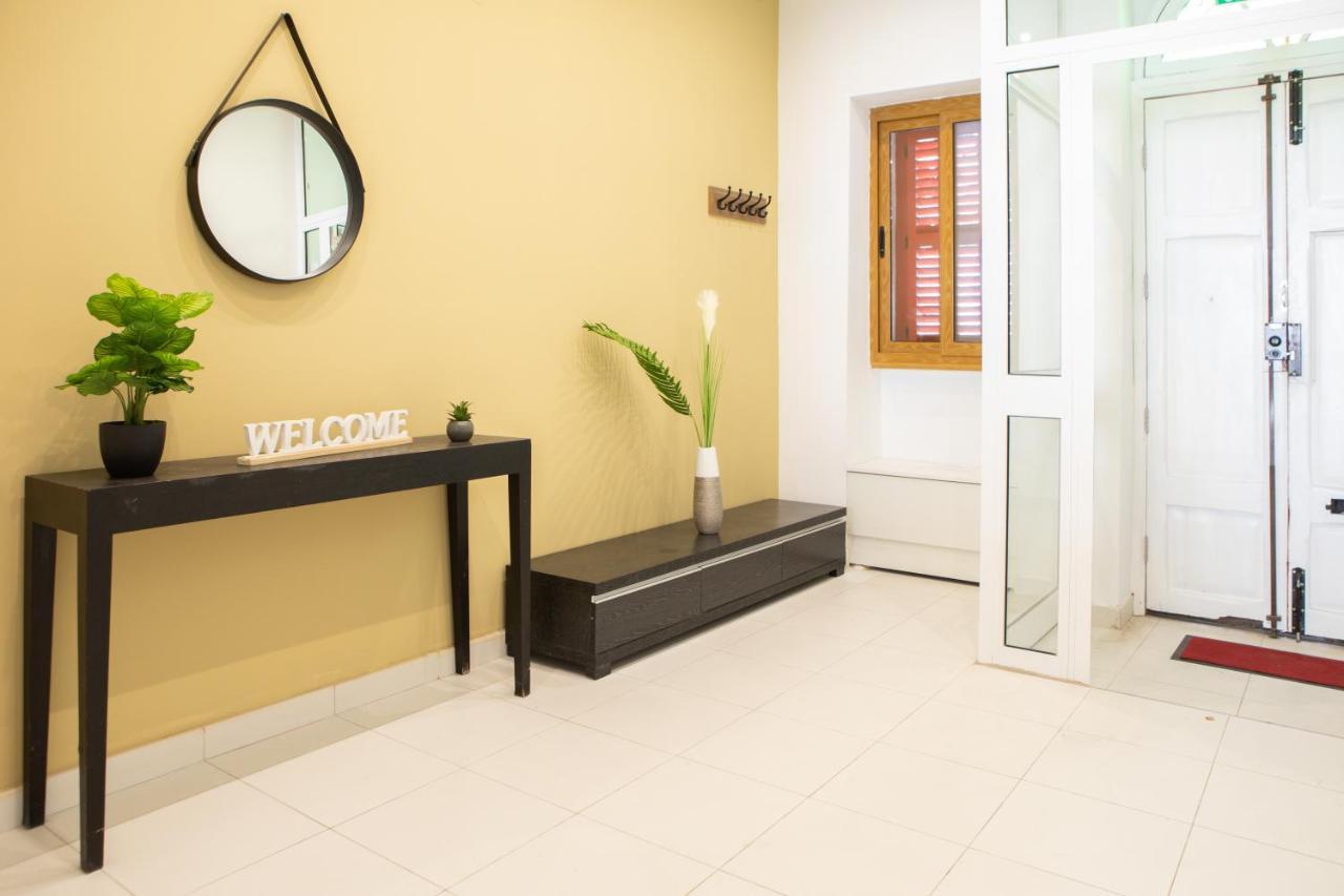 Entire Luxury Sliema Townhouse Steps From Beach Exterior photo